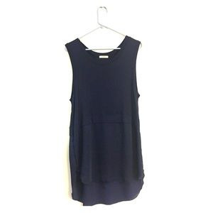 Spandex, polyester silky smooth tank. Large. Issi.